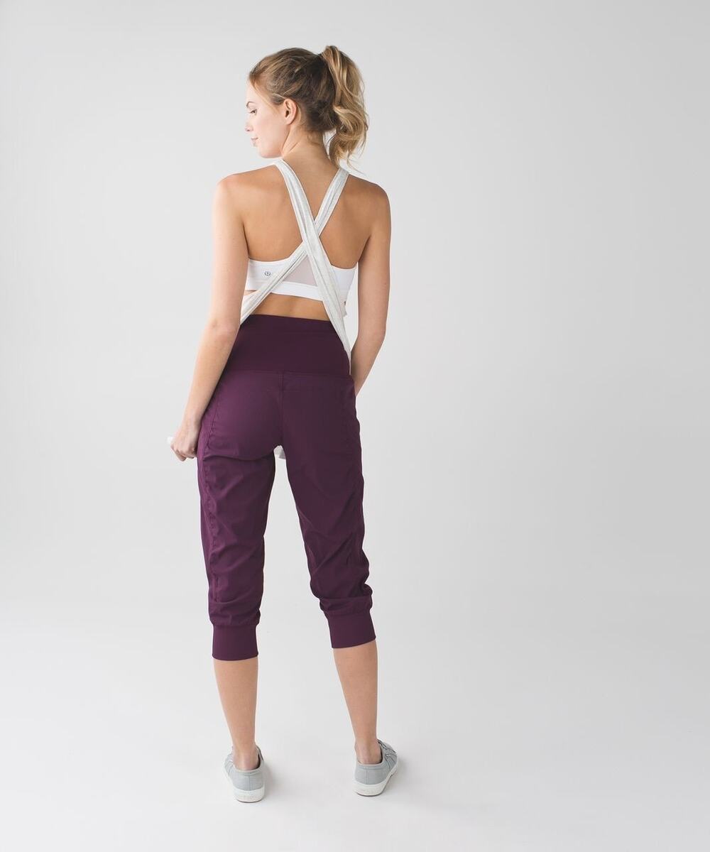 Lululemon In Flux Crop Pants Size 12 Plum Purple Ribbed Run Jogger Capri